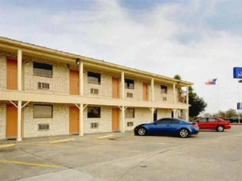 Americas Best Value Inn - Edna מראה חיצוני תמונה