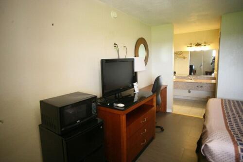 Americas Best Value Inn - Edna מראה חיצוני תמונה