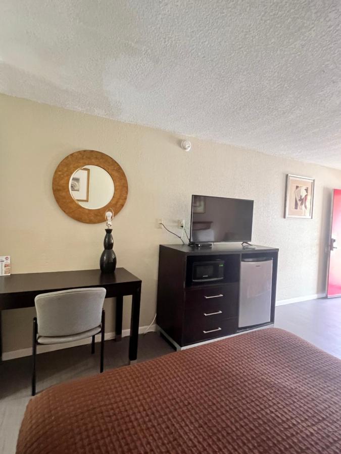 Americas Best Value Inn - Edna מראה חיצוני תמונה