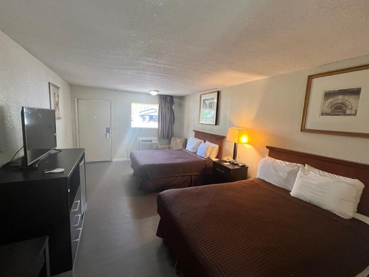 Americas Best Value Inn - Edna מראה חיצוני תמונה